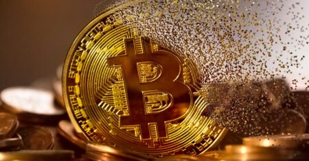 Bitcoin e outras criptomoedas: vale a pena investir?